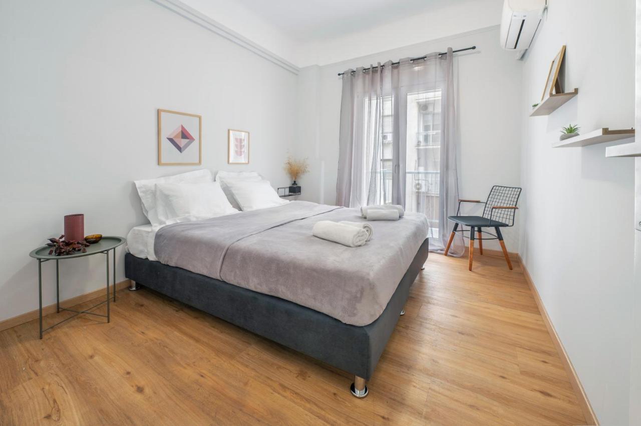 Luxury 2 Bdroom Apt- Megaro Mousikis Apartment
