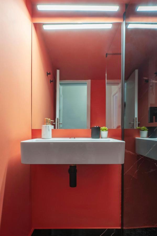 Luxury 2 Bdroom Apt- Megaro Mousikis *